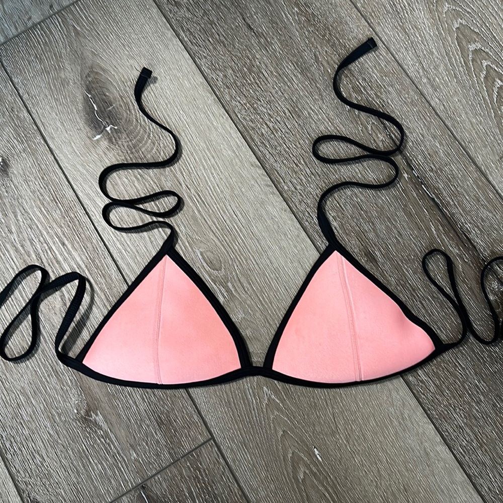 Triangl bikini top